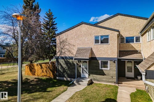 94 BELMEAD GARDENS Gardens  Edmonton, AB T5T 1J1