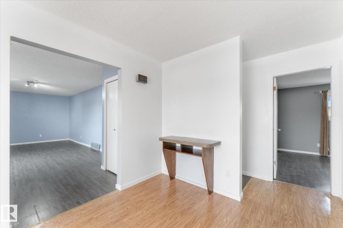 4520 54 Avenue, Leduc, AB - Indoor Photo Showing Other Room