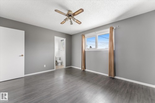 4520 54 Avenue, Leduc, AB - Indoor Photo Showing Other Room