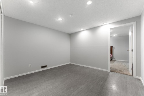 4520 54 Avenue, Leduc, AB - Indoor Photo Showing Other Room