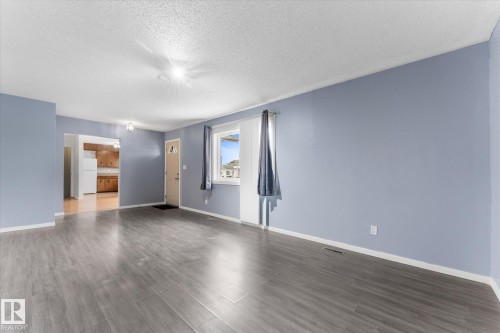 4520 54 Avenue, Leduc, AB - Indoor Photo Showing Other Room