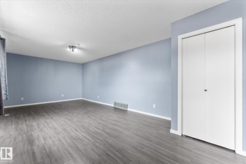 4520 54 Avenue, Leduc, AB - Indoor Photo Showing Other Room