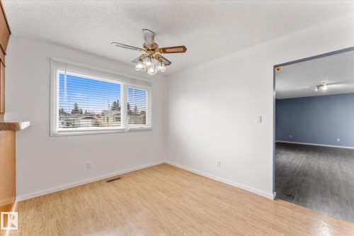 4520 54 Avenue, Leduc, AB - Indoor Photo Showing Other Room