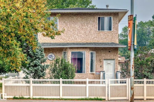 10711A 95 Street, Edmonton, AB - Outdoor