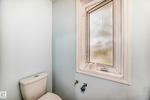 10711A 95 Street, Edmonton, AB - Indoor Photo Showing Bathroom