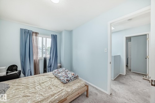 10711A 95 Street, Edmonton, AB - Indoor Photo Showing Bedroom