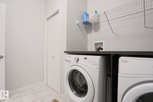 7314 Edgemont Way, Edmonton, AB - Indoor Photo Showing Laundry Room