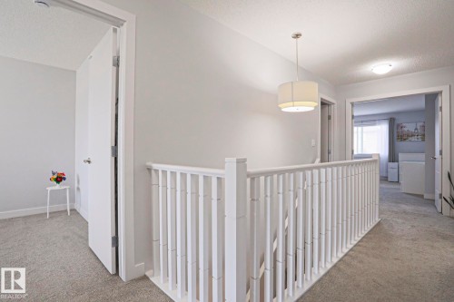 7314 Edgemont Way, Edmonton, AB - Indoor Photo Showing Other Room