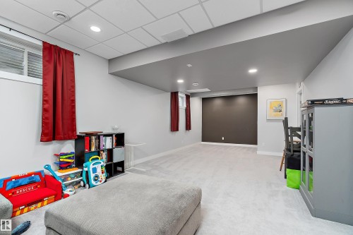 6306 60 Avenue, Beaumont, AB - Indoor