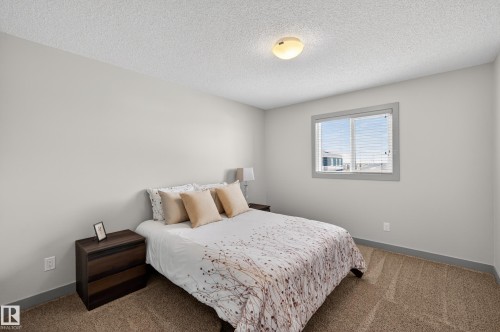 934 Berg Place, Leduc, AB - Indoor Photo Showing Bedroom