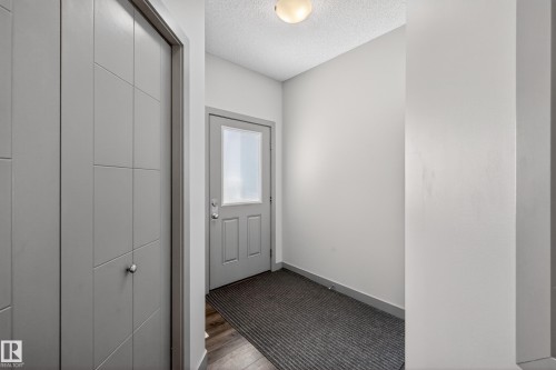 934 Berg Place, Leduc, AB - Indoor Photo Showing Other Room