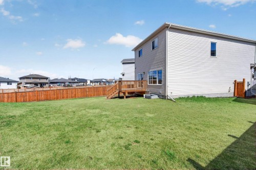 934 Berg Place, Leduc, AB - Outdoor