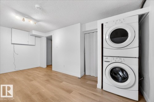 114 Kaskitayo Court, Edmonton, AB - Indoor Photo Showing Laundry Room