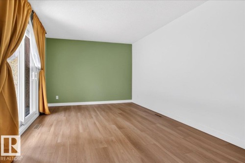 114 Kaskitayo Court, Edmonton, AB - Indoor Photo Showing Other Room