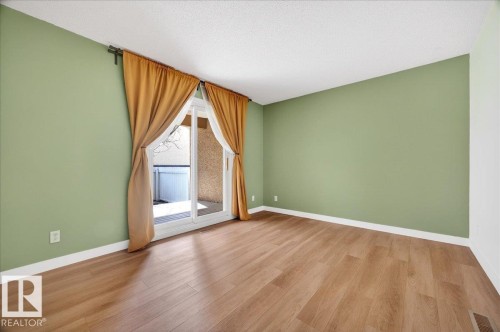 114 Kaskitayo Court, Edmonton, AB - Indoor Photo Showing Other Room