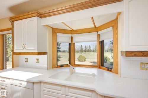 18 Westbrook Drive, Edmonton, AB - Indoor