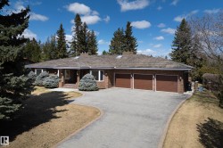 18 WESTBROOK Drive  Edmonton, AB T6J 2C9