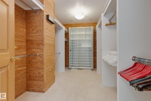 18 Westbrook Drive, Edmonton, AB - Indoor