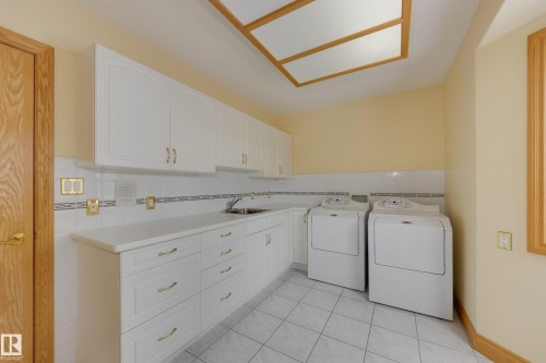 18 Westbrook Drive, Edmonton, AB - Indoor Photo Showing Laundry Room