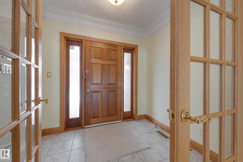 18 Westbrook Drive, Edmonton, AB - Indoor Photo Showing Other Room