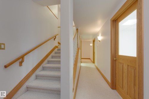 18 Westbrook Drive, Edmonton, AB - Indoor Photo Showing Other Room