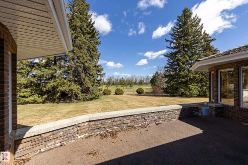 18 Westbrook Drive, Edmonton, AB - Outdoor