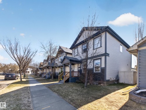 5576 Stevens Crescent Nw, Edmonton, AB - Outdoor