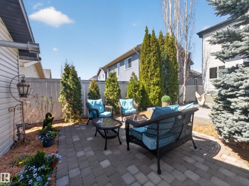 5576 Stevens Crescent Nw, Edmonton, AB - Outdoor With Exterior