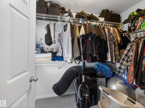5576 Stevens Crescent Nw, Edmonton, AB - Indoor With Storage