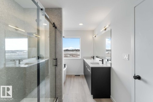 56 Gambel Loop, Spruce Grove, AB - Indoor Photo Showing Bathroom