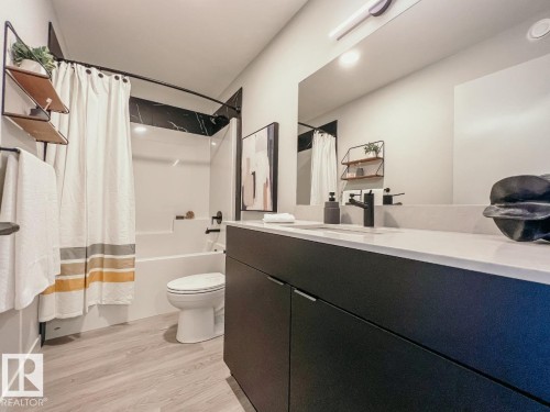 56 Gambel Loop, Spruce Grove, AB - Indoor Photo Showing Bathroom