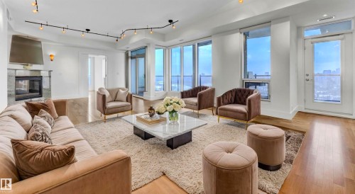 1900 10035 Saskatchewan Drive, Edmonton, AB - Indoor Photo Showing Living Room