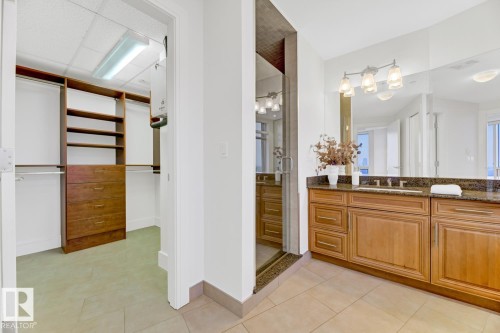 1900 10035 Saskatchewan Drive, Edmonton, AB - Indoor