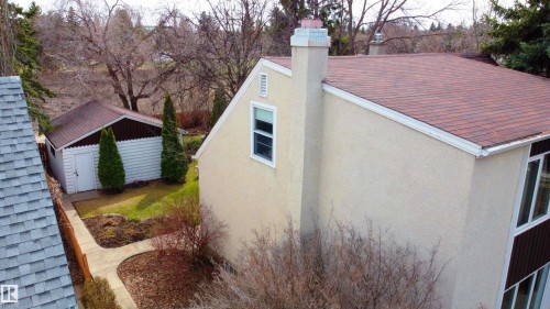 11315 75 Avenue, Edmonton, AB - Outdoor