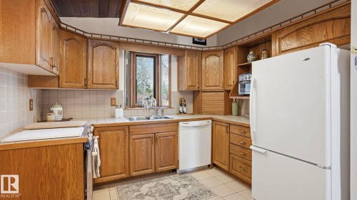 16024 78A Avenue, Edmonton, AB - Indoor Photo Showing Kitchen With Double Sink