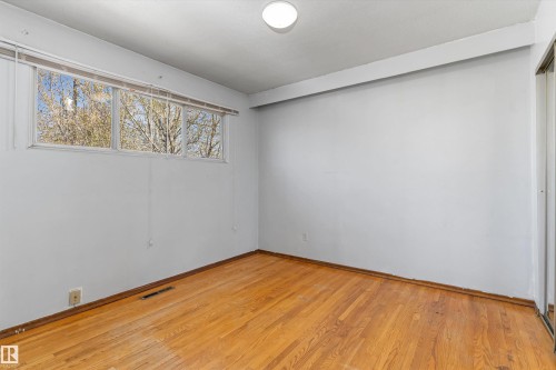 13208 128 Avenue, Edmonton, AB - Indoor Photo Showing Other Room