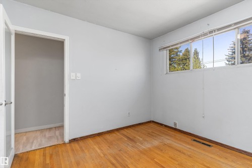 13208 128 Avenue, Edmonton, AB - Indoor Photo Showing Other Room