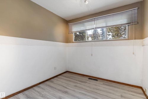 13208 128 Avenue, Edmonton, AB - Indoor Photo Showing Other Room