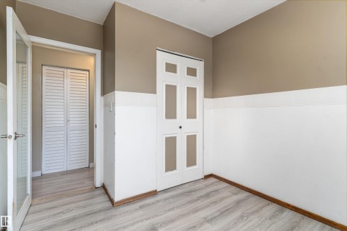 13208 128 Avenue, Edmonton, AB - Indoor Photo Showing Other Room
