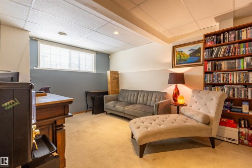1712 Turvey Bend, Edmonton, AB - Indoor
