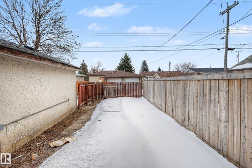 13041 82 Street, Edmonton, AB - Outdoor