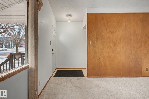 13041 82 Street, Edmonton, AB - Indoor Photo Showing Other Room