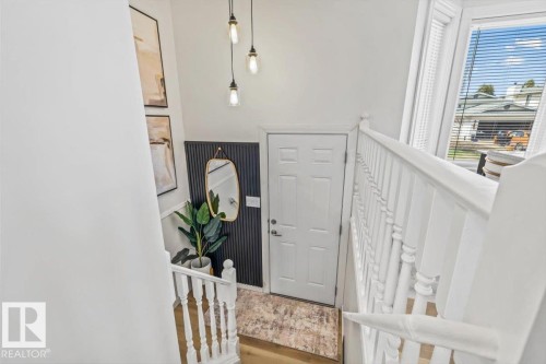 9347 180A Avenue, Edmonton, AB - Indoor Photo Showing Other Room