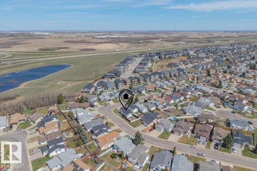 9347 180A Avenue, Edmonton, AB - Outdoor With View