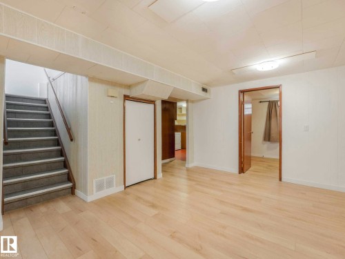 15015 83 Street, Edmonton, AB - Indoor Photo Showing Other Room