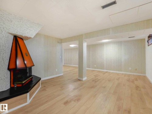 15015 83 Street, Edmonton, AB - Indoor Photo Showing Other Room