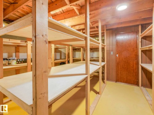 15015 83 Street, Edmonton, AB - Indoor