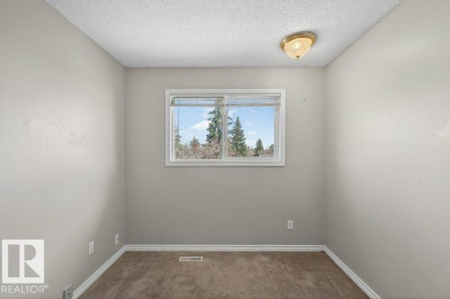 9909 171 Avenue, Edmonton, AB - Indoor Photo Showing Other Room