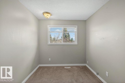 9909 171 Avenue, Edmonton, AB - Indoor Photo Showing Other Room