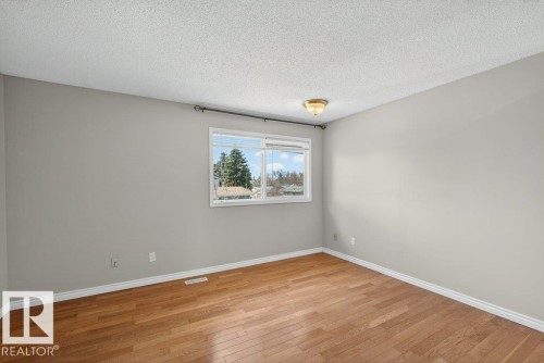 9909 171 Avenue, Edmonton, AB - Indoor Photo Showing Other Room